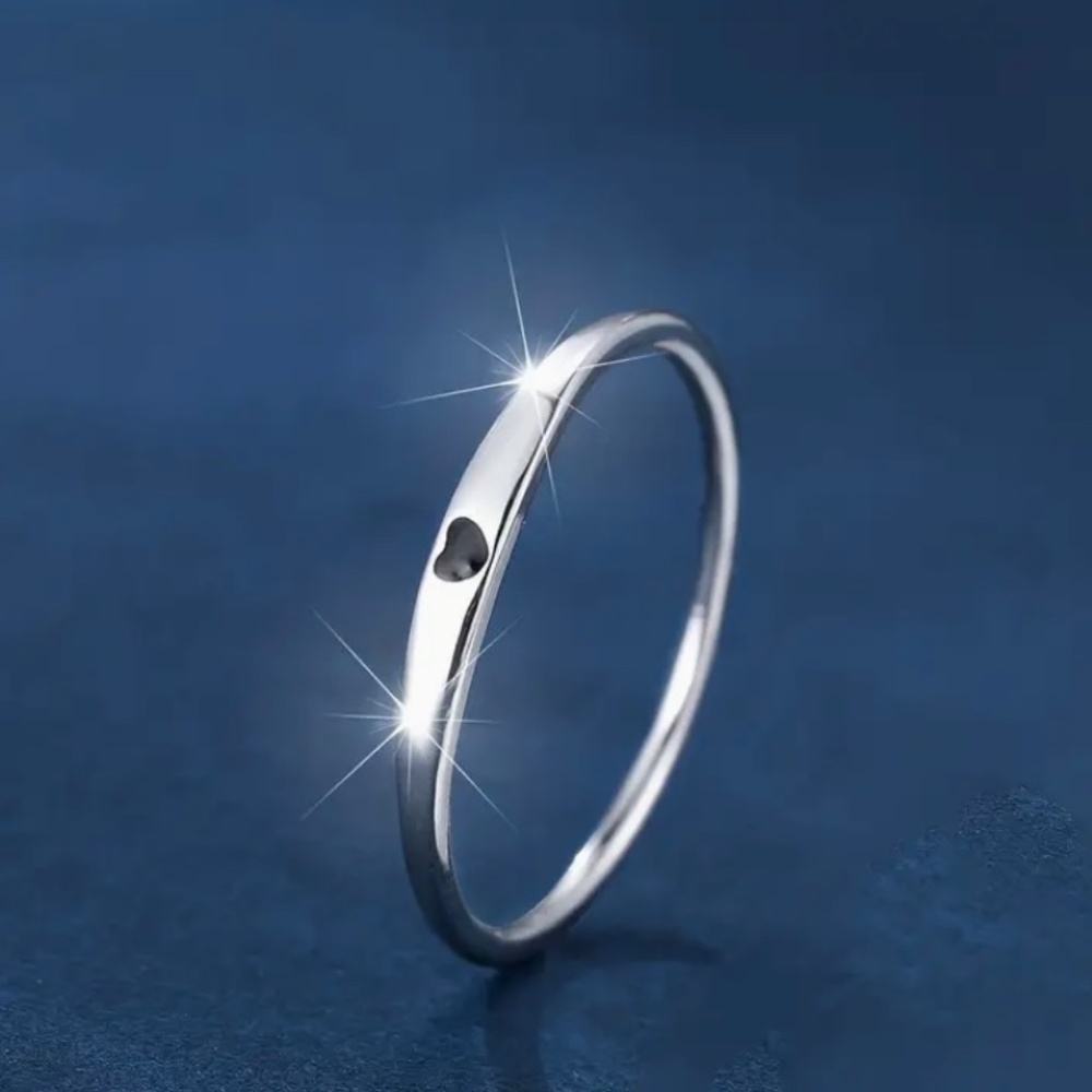 NWT Y2K 925 Silver Heart Ring - Picture 2 of 5